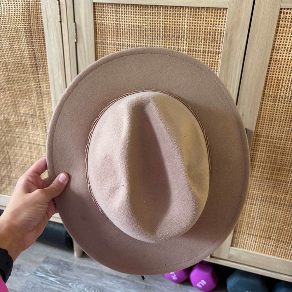 Stylish Tan Fedora Hat - Picture 6 of 6